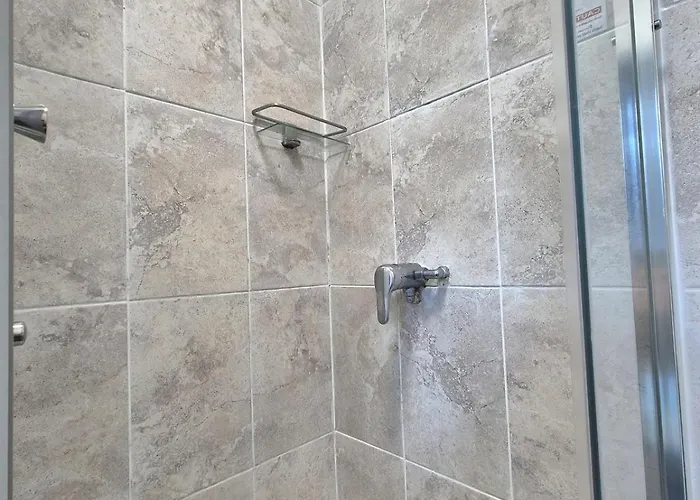 Апартаменты Temple Bar 3 Bedroom 2 Bathroom *