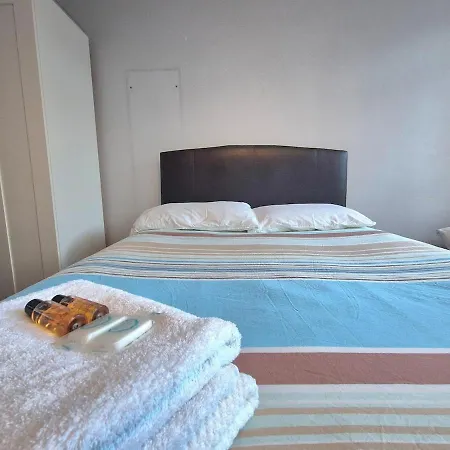 Temple Bar 3 Bedroom 2 Bathroom * Dublino