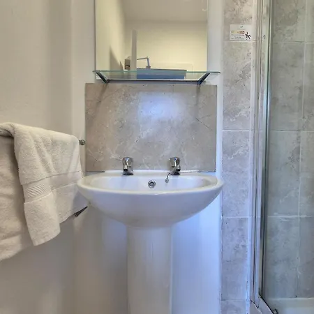 Temple Bar 3 Bedroom 2 Bathroom دبلن